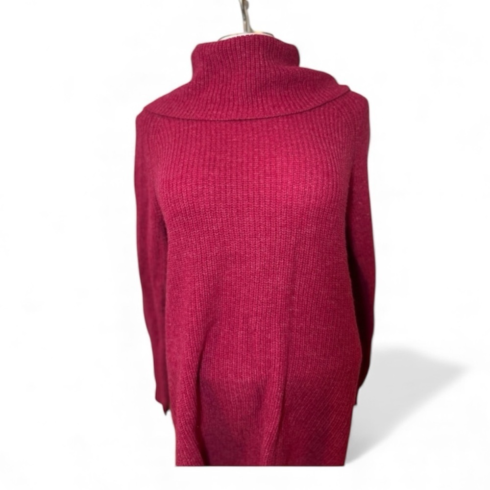 Tahari 55% Merino Wool Sweater - Size S
